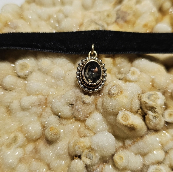 Velvet Choker with Gray Crystal Pendant - Picture 2 of 4